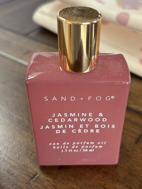 SAND + FOG Jasmine & Cedarwood Eau de Parfum Oil Roller